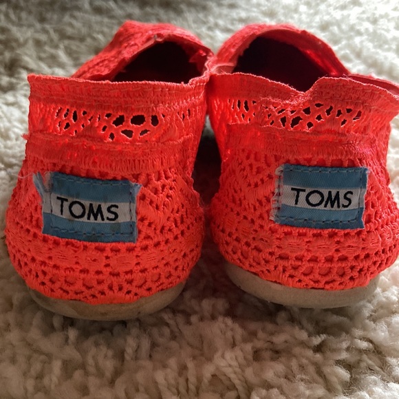 Neon orange crotchet Toms - Picture 3 of 4